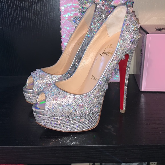 RARE Christian Louboutin Lady Peep 34